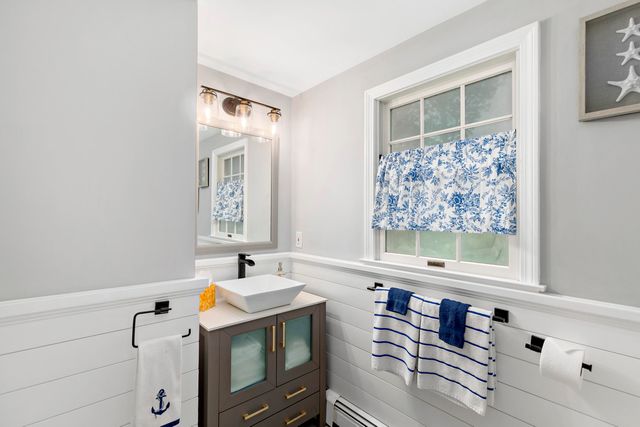 414 Eel River Road, Osterville, MA 02655