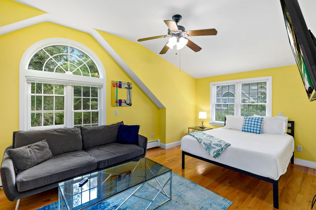 414 Eel River Road, Osterville, MA 02655