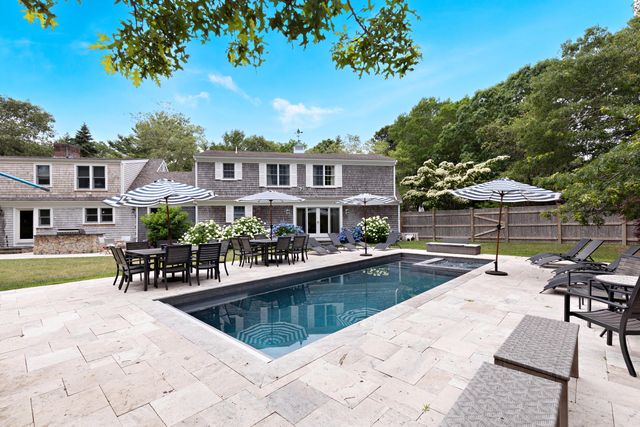 414 Eel River Road, Osterville, MA 02655