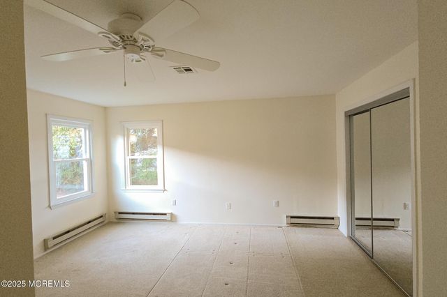 91 Lauren Lane, Brick, NJ 08723