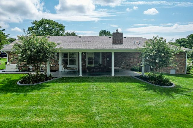 319 Clearbrook Drive, Danville, KY 40422