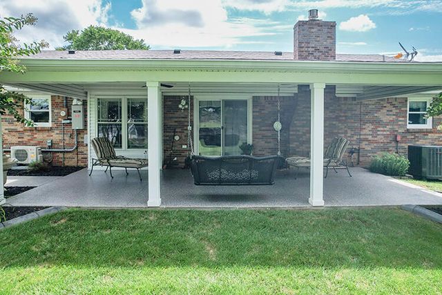 319 Clearbrook Drive, Danville, KY 40422
