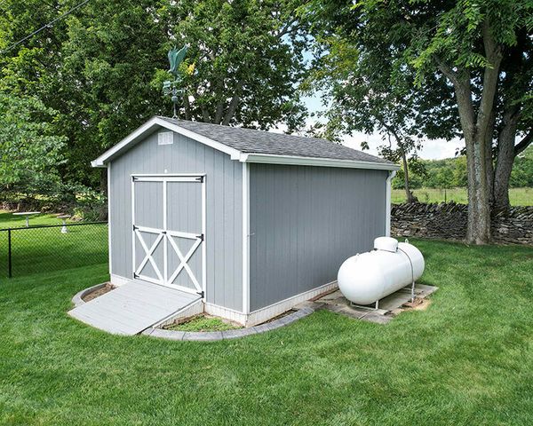 319 Clearbrook Drive, Danville, KY 40422