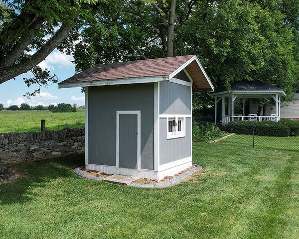 319 Clearbrook Drive, Danville, KY 40422