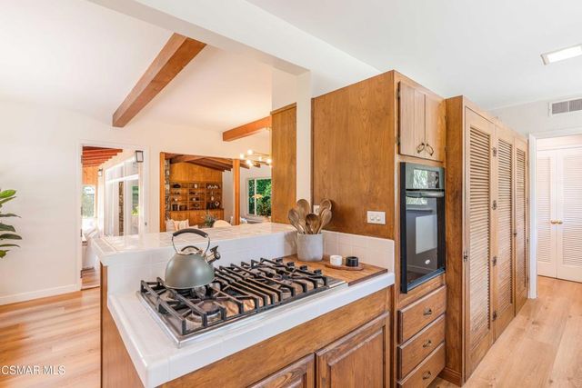 6749 Zumirez Drive, Malibu, CA 90265