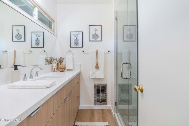 6749 Zumirez Drive, Malibu, CA 90265