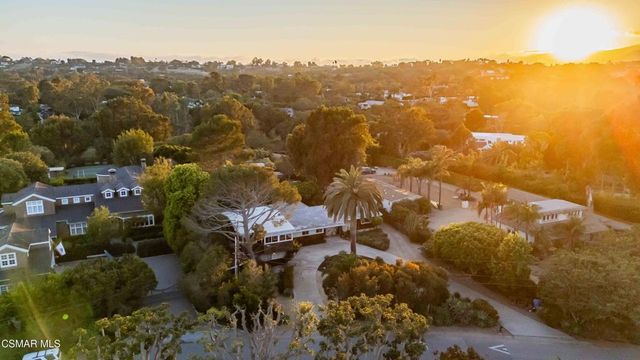 6749 Zumirez Drive, Malibu, CA 90265