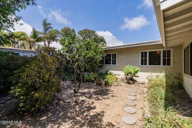 6749 Zumirez Drive, Malibu, CA 90265