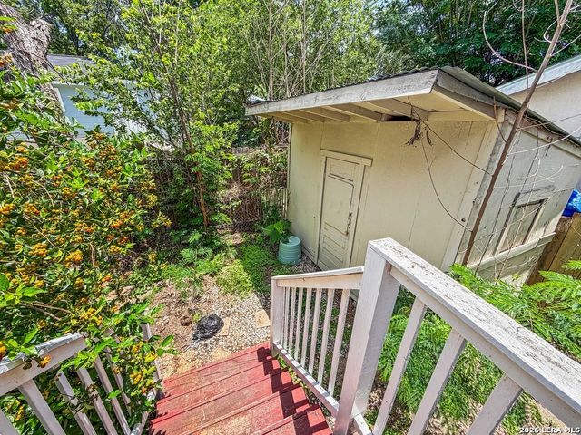 304 Andrews, San Antonio, TX 78209