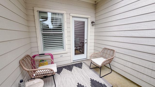 1909 Kemah Village Drive, Kemah, TX 77565