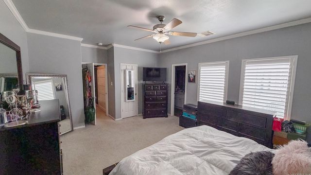 1909 Kemah Village Drive, Kemah, TX 77565