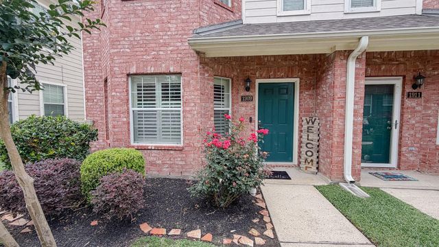 1909 Kemah Village Drive, Kemah, TX 77565