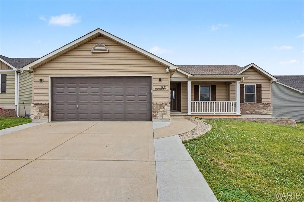 101 September Street, Moscow Mills, MO 63362