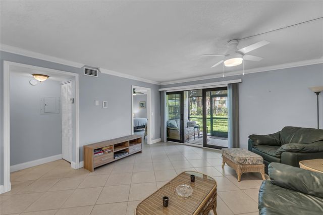 960 NW 45th St B3, Deerfield Beach, FL 33064