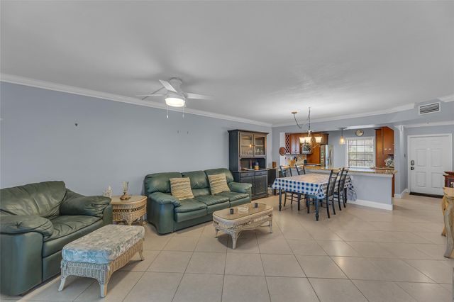 960 NW 45th St B3, Deerfield Beach, FL 33064