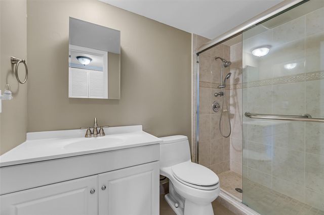 960 NW 45th St B3, Deerfield Beach, FL 33064