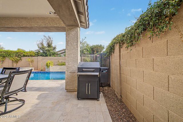 19987 W GLENROSA Avenue, Litchfield Park, AZ 85340