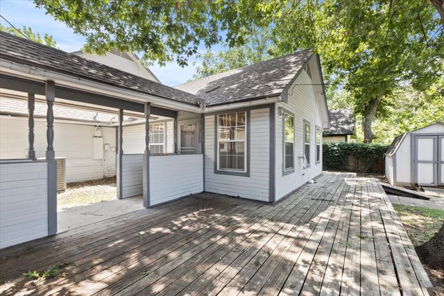 2704 Wolff Drive, Arlington, TX 76015