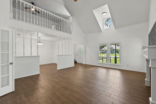 2704 Wolff Drive, Arlington, TX 76015