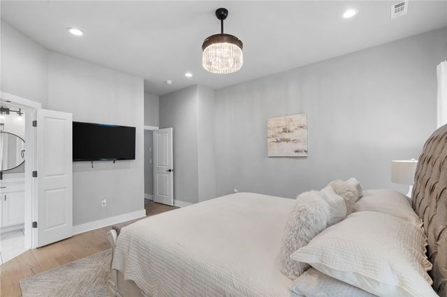 1408 SW Breeze Court, Bentonville, AR 72713