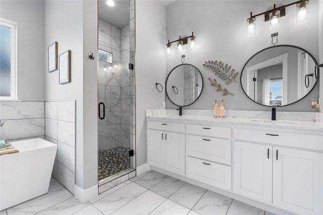 1408 SW Breeze Court, Bentonville, AR 72713