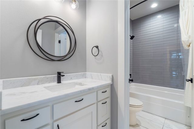 1408 SW Breeze Court, Bentonville, AR 72713