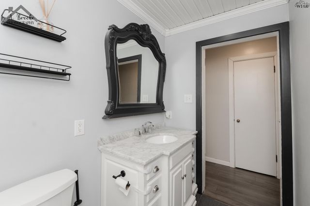 11 SURREY CIRCLE, Wichita Falls, TX 76309