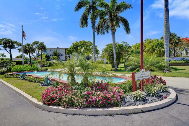 2640 S Garden Dr Drive S 301, Lake Worth, FL 33461