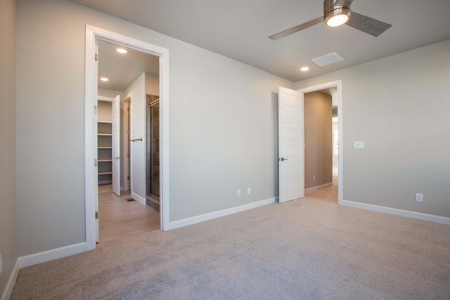 2432 De Kooning Avenue SE, Albuquerque, NM 87105