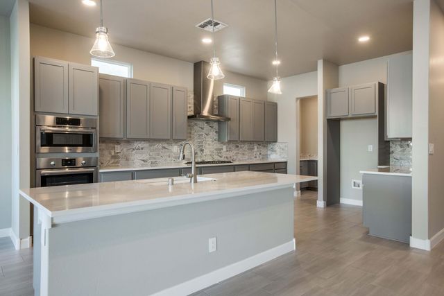 2432 De Kooning Avenue SE, Albuquerque, NM 87105