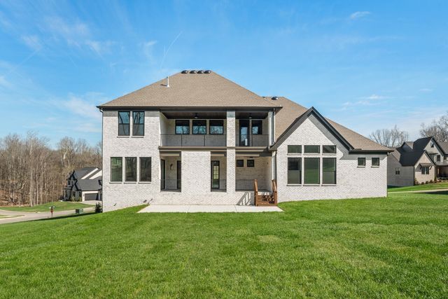 7291 Ruzek Ct, Fairview, TN 37062