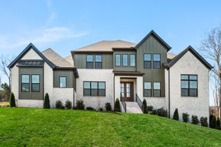 7291 Ruzek Ct, Fairview, TN 37062