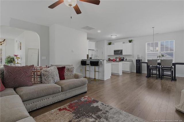 264 Heatherwood Drive, Lillington, NC 27546