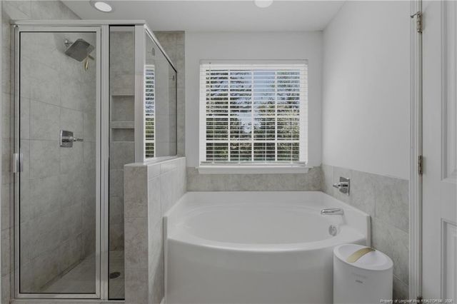 264 Heatherwood Drive, Lillington, NC 27546