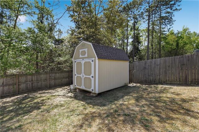 264 Heatherwood Drive, Lillington, NC 27546