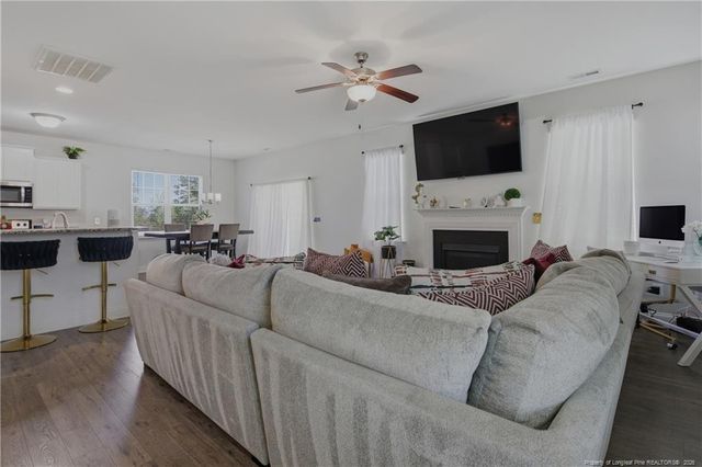 264 Heatherwood Drive, Lillington, NC 27546