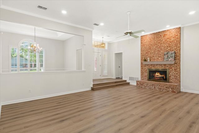 806 Glen Lane, Canton, TX 75103