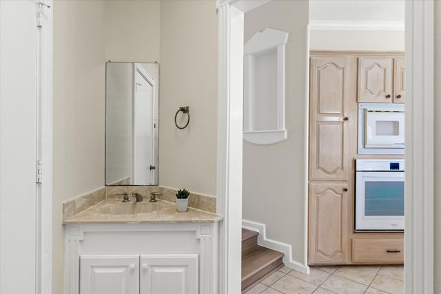 806 Glen Lane, Canton, TX 75103