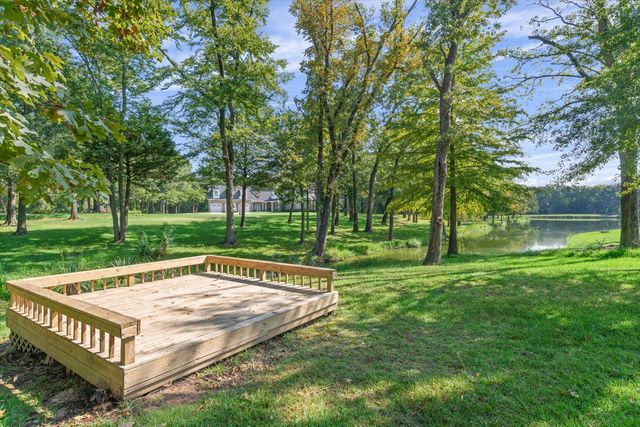 806 Glen Lane, Canton, TX 75103