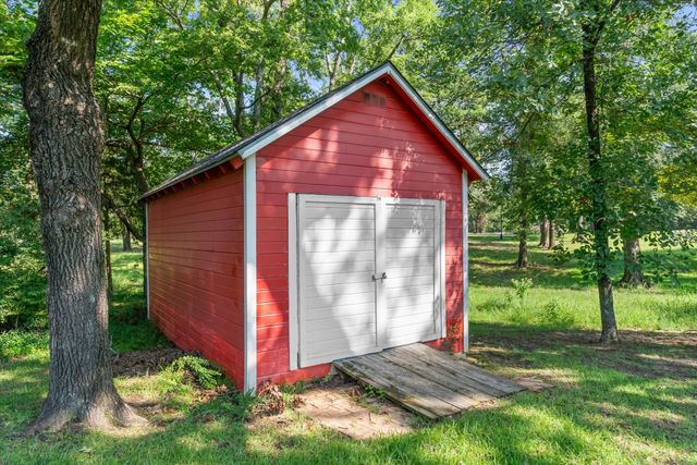 806 Glen Lane, Canton, TX 75103