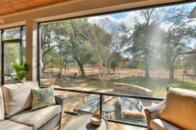 192 Trail Rider WAY, Georgetown, TX 78633