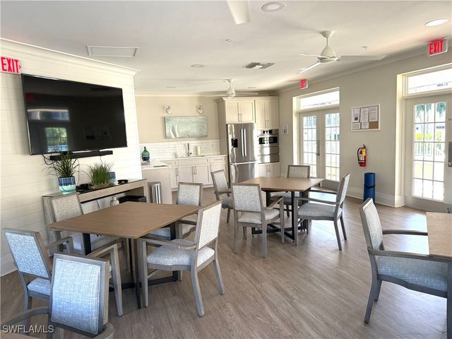 7670 Pebble Creek CIR 103, Naples, FL 34108