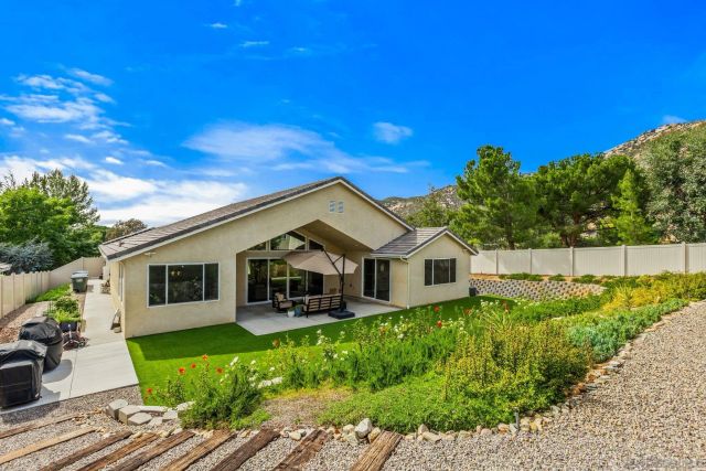 15829 Fecanin, Ramona, CA 92065
