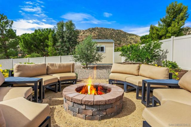 15829 Fecanin, Ramona, CA 92065