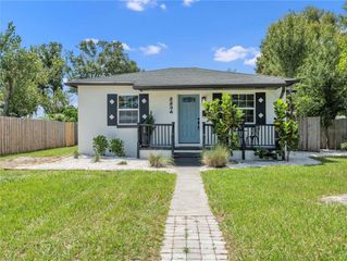 2234 36TH AVENUE N, St Petersburg, FL 33713