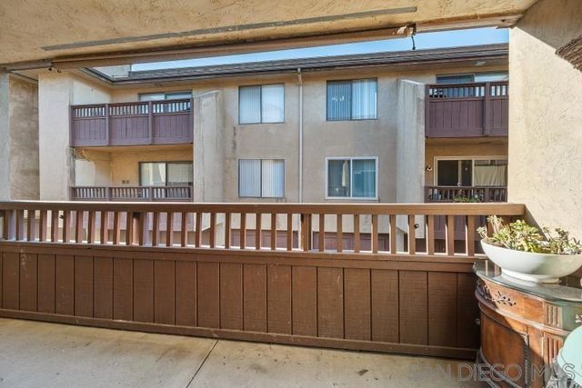 3755 Udall St 205, San Diego, CA 92107