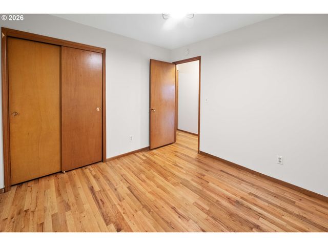 410 Pleasant Ave, Astoria, OR 97103