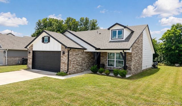 13406 S 93 Avenue, Bixby, OK 74008