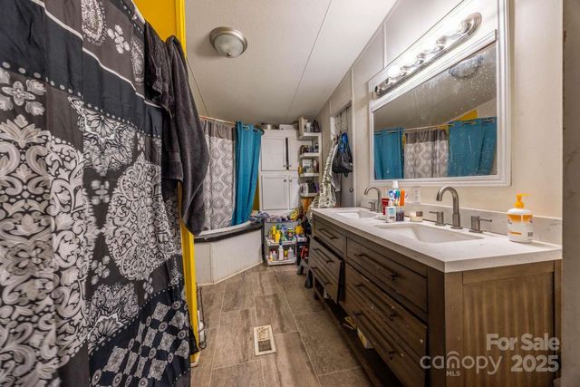 112 Abernathy Road, Stanley, NC 28164