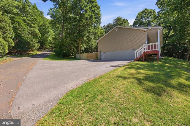 12418 RED ROCK CT, Lusby, MD 20657